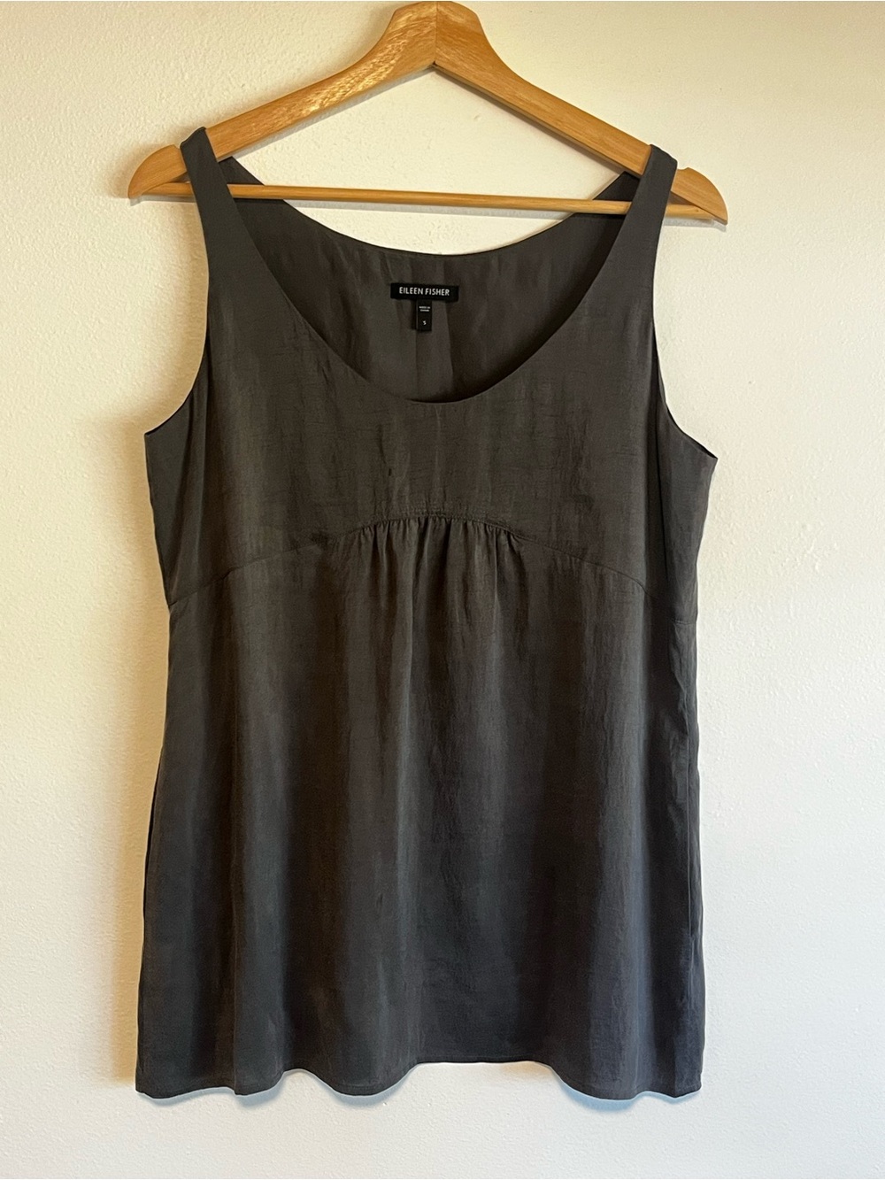 Eileen Fisher 100% Silk Tank Top Charcoal Grey Women’s Size Small